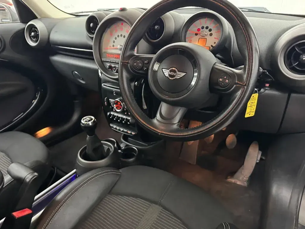 Used Mini Cooper Countryman 122 HP (89 kW) 2012 Grey SUV
