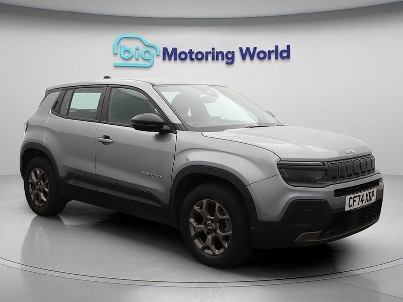 Grey Used 2025 Jeep Avenger Longitude SUV | £17,600 (Super price) - Image 1/4
