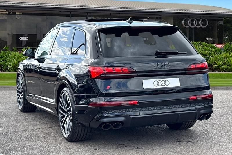 New Audi SQ7 Premium 507 HP (372 kW) 2026 Black SUV