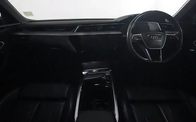 Used Audi e-tron Sportback S-Line 300 kW (408 HP) 2020 Blue SUV