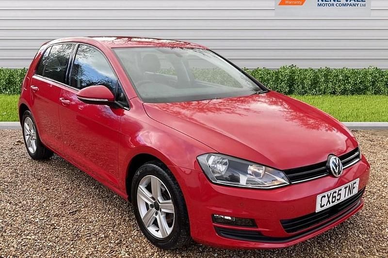 Red Used 2015 VW Golf VII Match Hatchback | £8,700 (Fair price) - Image 1/1
