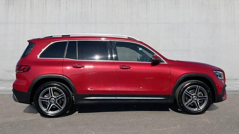 Used Mercedes GLB200 AMG Line Premium 163 HP (119 kW) 2021 Red SUV