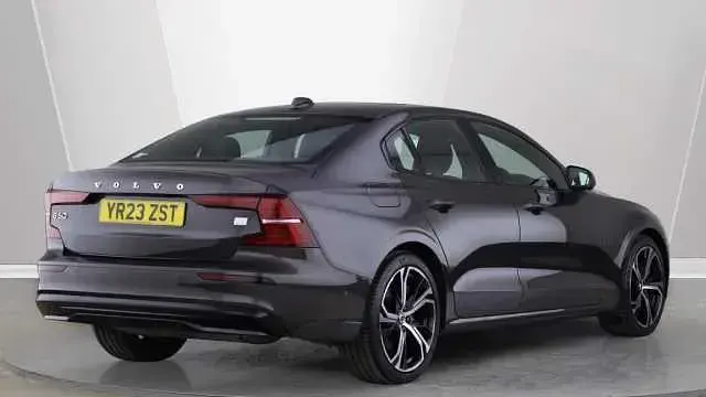 Usado Volvo S60 Ultimate 455 HP (334 kW) 2023 Sedan
