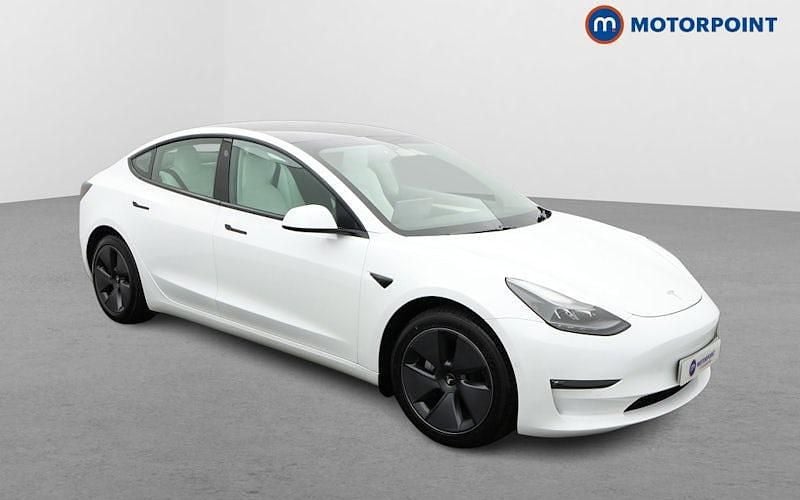 White Used 2022 Tesla Model 3 Long Range Sedan | £19,599 (Fair price) - Image 1/4