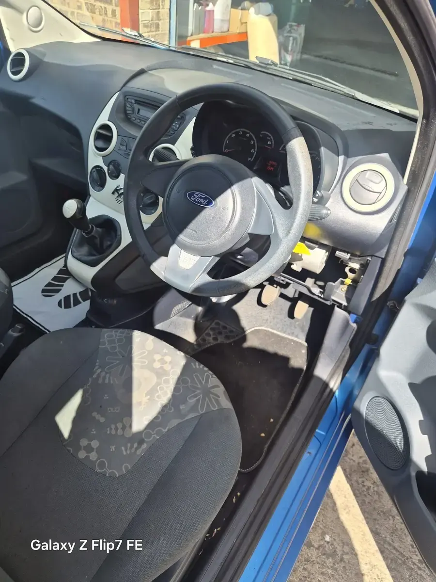 Used Ford Ka Studio 69 HP (50 kW) 2011 Blue Hatchback