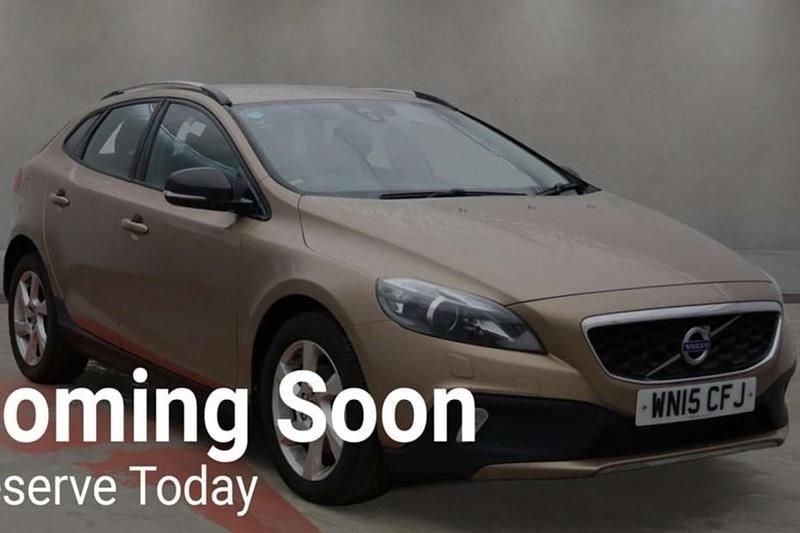 Used 2015 Volvo V40 CC Estate | £8,990 (Fair price) - Image 1/1