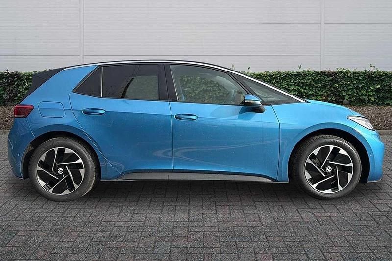 New VW ID.3 Pro 150 kW (204 HP) 2026 Costa azul Hatchback