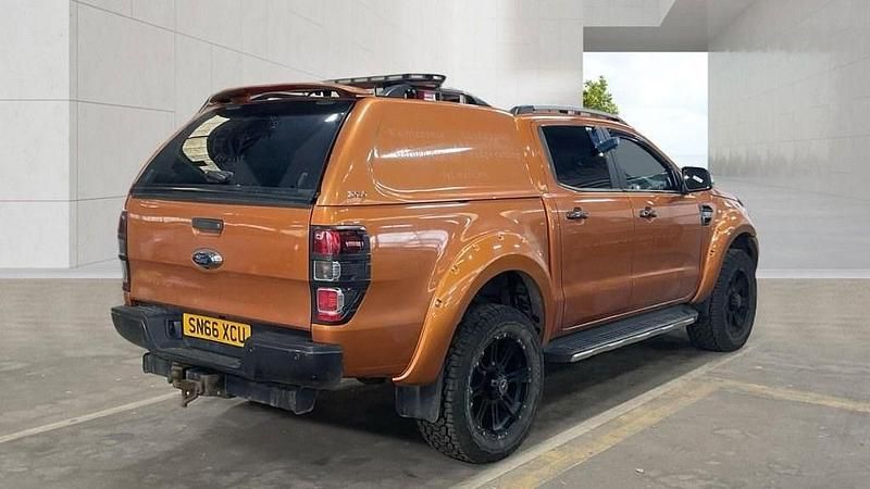 Used Ford Ranger Wildtrack 200 HP (147 kW) 2016 Orange Pickup