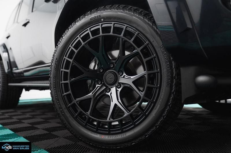 New Toyota Land Cruiser Edition 2025 Grey