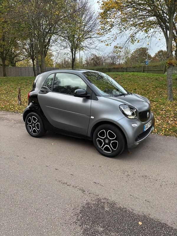 Black Used 2017 Smart ForTwo Coupé Premium Coupe | £6,750 (Fair price) - Image 1/4
