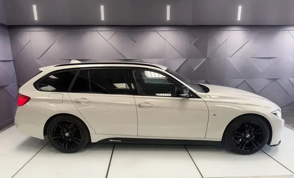 Used BMW 320 M Sport 184 HP (135 kW) 2019 White Estate