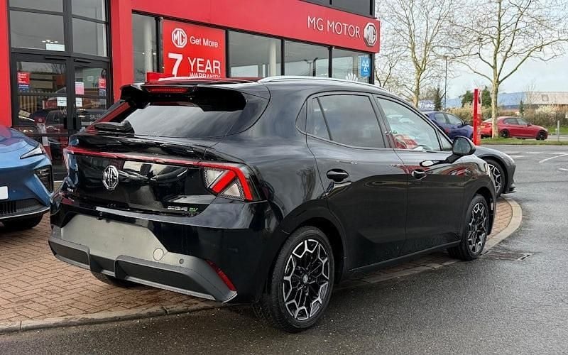 New MG MG4 EV 117 kW (160 HP) 2026 Hatchback