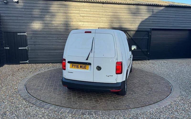 Used VW Caddy Startline 102 HP (75 kW) 2015 White MPV