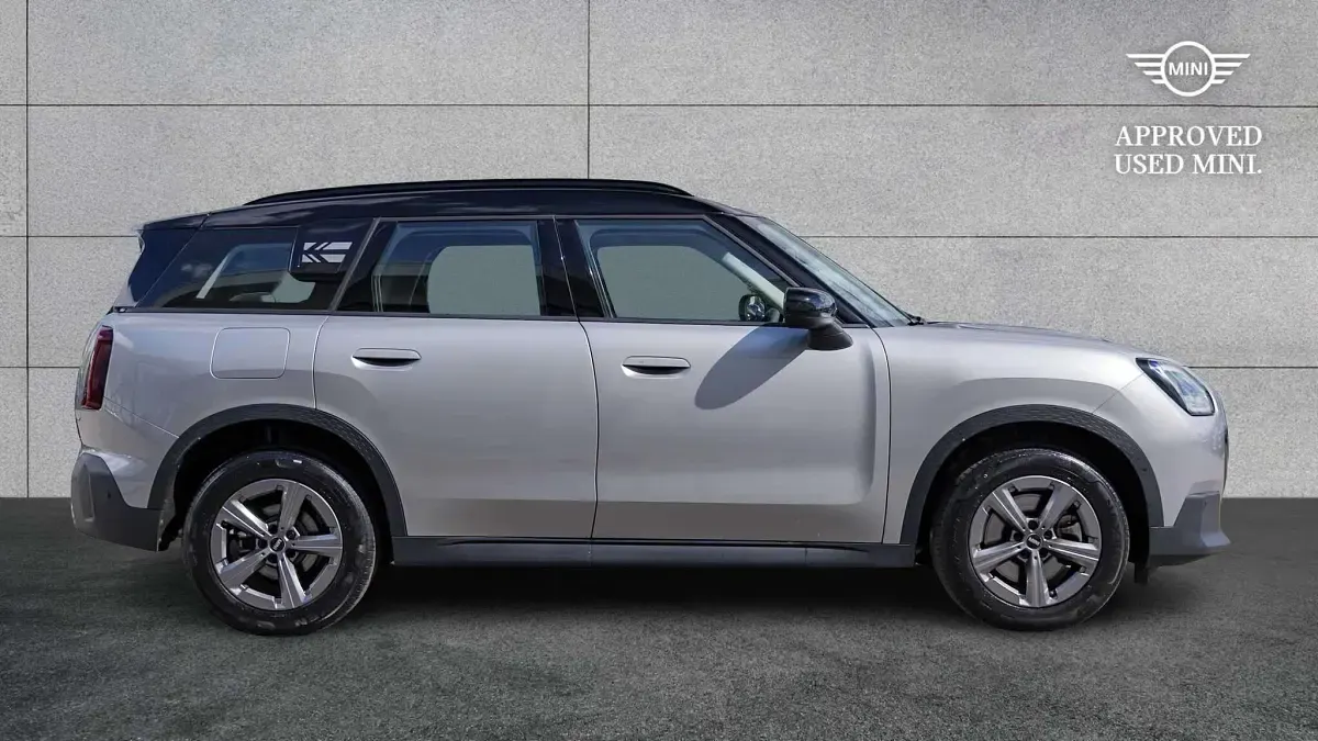 Used Mini Countryman 168 HP (123 kW) 2025 Silver SUV