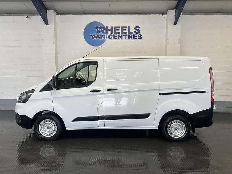 Used Ford Transit Custom S 130 HP (95 kW) 2020 White Van