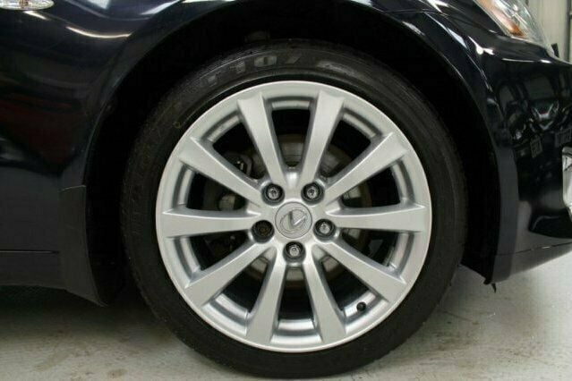 Used Lexus IS250 204 HP (150 kW) 2006 Sedan