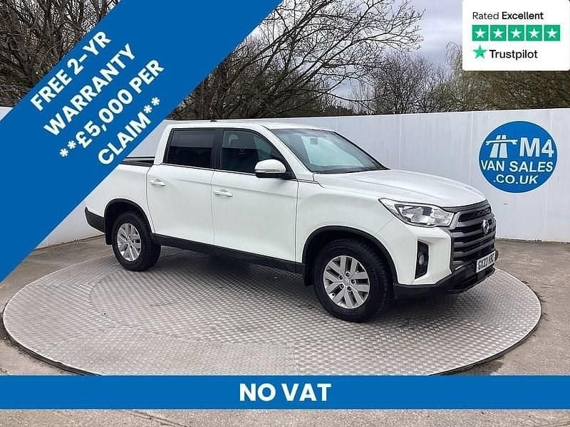 Used Ssangyong (KGM) Musso 200 HP (147 kW) 2023 White Pickup