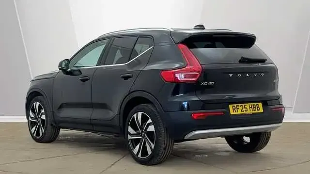 Used Volvo XC40 Ultra 163 HP (119 kW) 2026 SUV