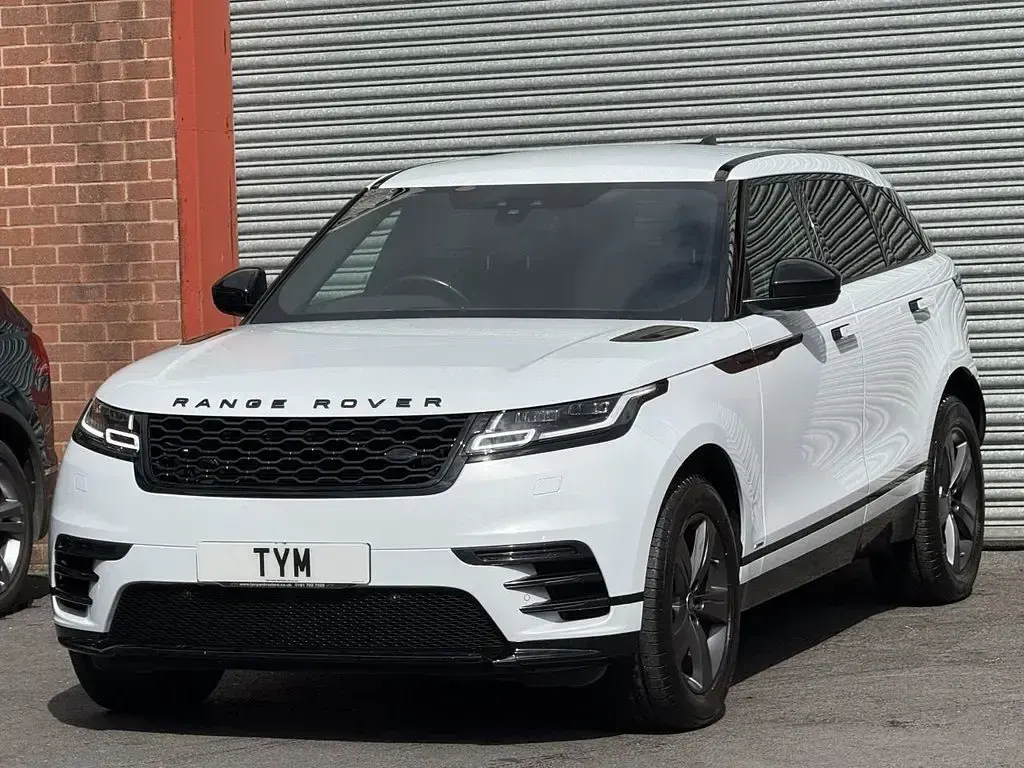 Used Land Rover Range Rover Velar R-Dynamic 180 HP (132 kW) 2019 White SUV
