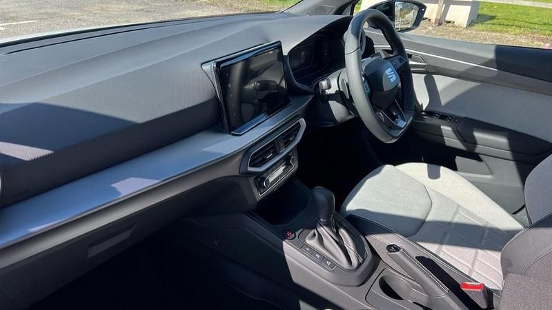 New Seat Ibiza FR Sport 115 HP (84 kW) 2026 Metallic  glacial white Hatchback