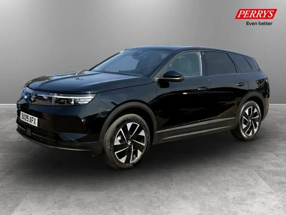 Used Vauxhall Grandland X GSe 143 HP (105 kW) 2025 Black SUV