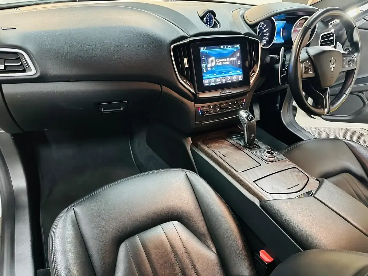 Used Maserati Ghibli 2019 White Sedan