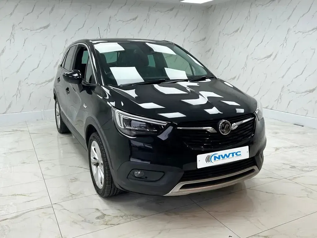 Used Vauxhall Crossland X Business Edition 130 HP (95 kW) 2019 Black SUV