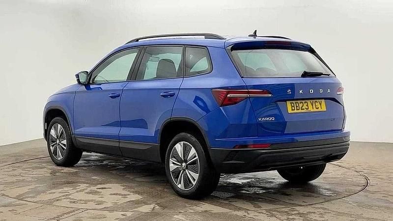 Used Skoda Karoq SE Drive 81 HP (59 kW) 2023 Energy blue SUV