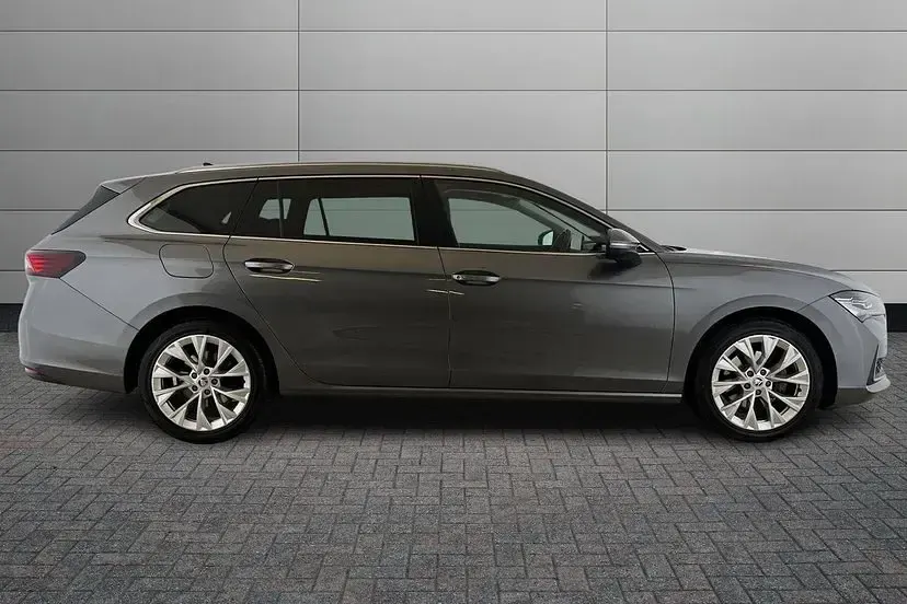Used Skoda Superb SE L 150 HP (110 kW) 2024 Grey Estate