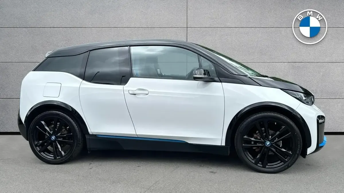Used BMW i3 Impressive 135 kW (184 HP) 2022 White Hatchback