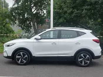 Used MG ZS Trophy 129 kW (176 HP) 2022 White SUV