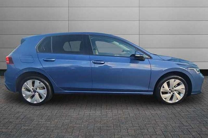 Used VW Golf VIII Match 115 HP (84 kW) 2026 Anemone blue Hatchback