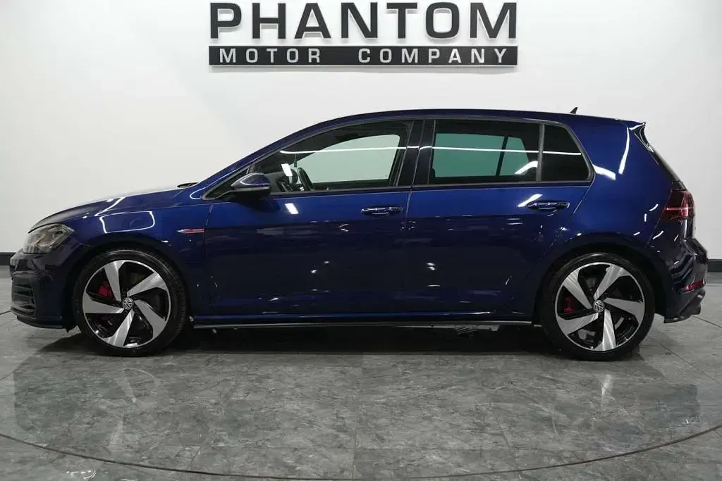 Used VW Golf VII GTI 245 HP (180 kW) 2019 Blue Hatchback