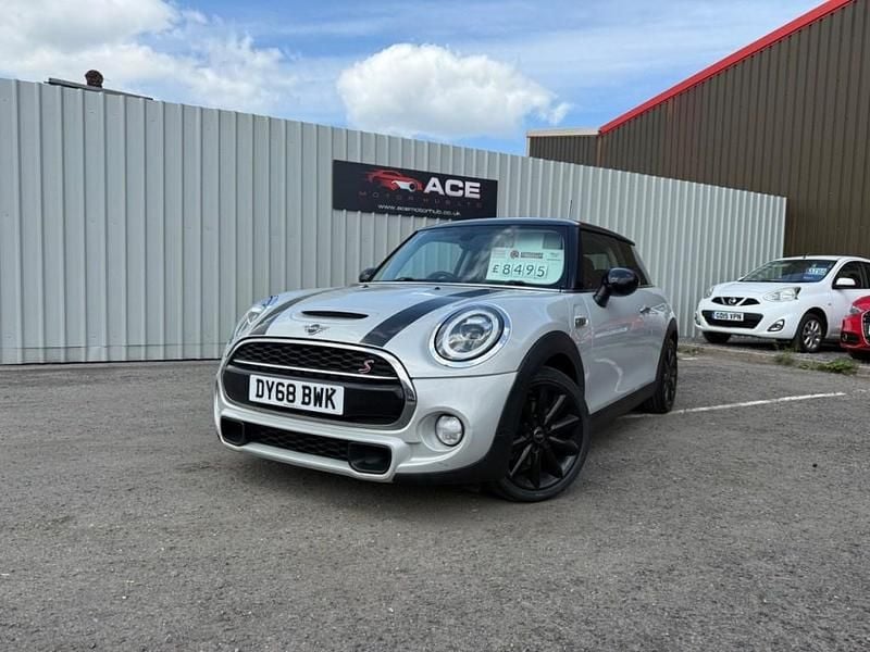 Silver Used 2018 Mini Cooper S Hatch Hatchback | £8,495 (Good price) - Image 1/4