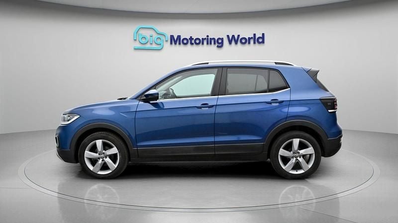 Used VW T-Cross SEL 110 HP (80 kW) 2022 Blue SUV