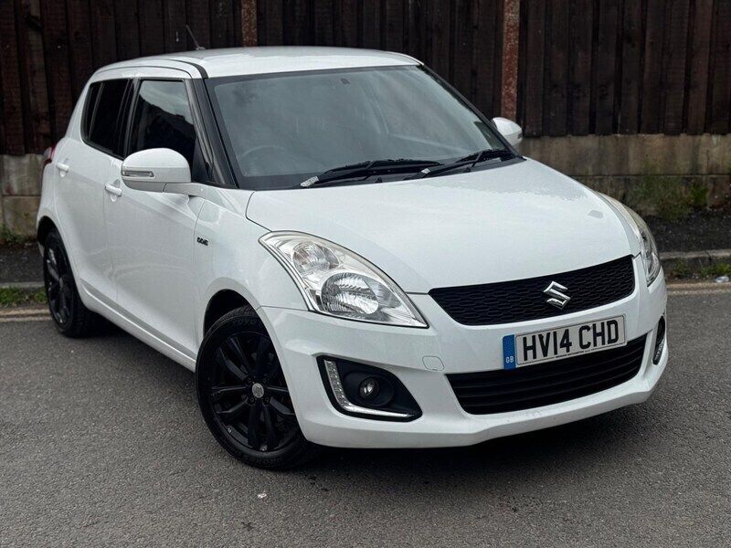 White Used 2014 Suzuki Swift SZ4 Hatchback | £2,995 (A bit pricey) - Image 1/4