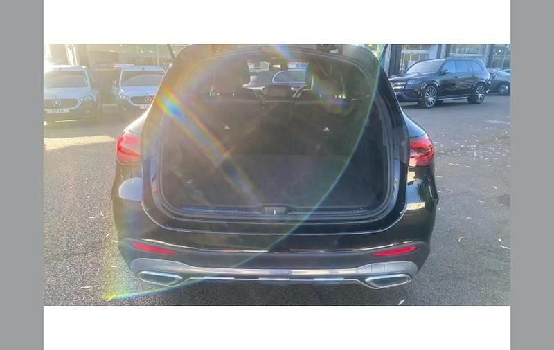 Used Mercedes GLC300e AMG Line Premium Plus 254 HP (186 kW) 2025 Black SUV