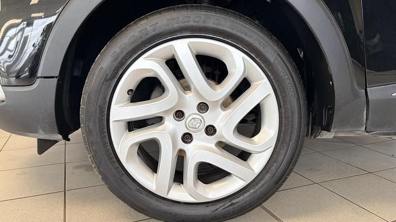 Used Renault Captur Dynamique 90 HP (66 kW) 2017 Black SUV