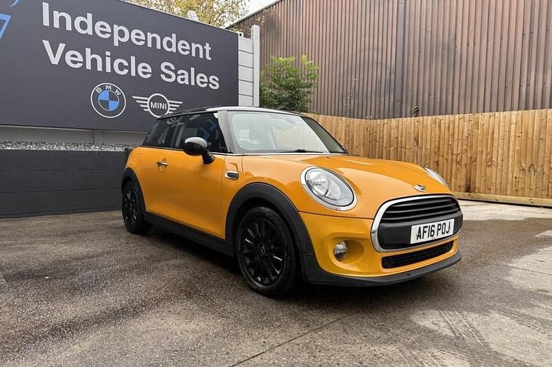 Orange Used 2016 Mini Cooper D Hatch Hatchback | £4,800 (Fair price) - Image 1/1
