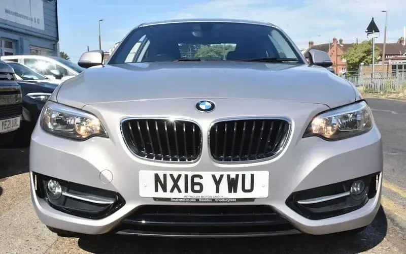 Used BMW 218 Sport Line 136 HP (100 kW) 2016 Silver Coupe