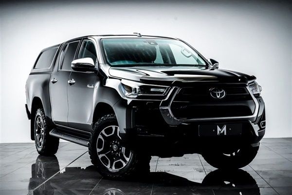 Black Used 2021 Toyota HiLux Pickup | £35,495 (A bit pricey) - Image 1/4