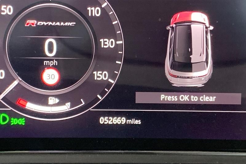 Used Land Rover Range Rover Velar HSE Dynamic 240 HP (176 kW) 2020 White SUV