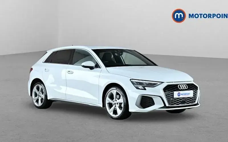 Used Audi A3 Sportback e-tron S-Line 204 HP (150 kW) 2024 Hatchback