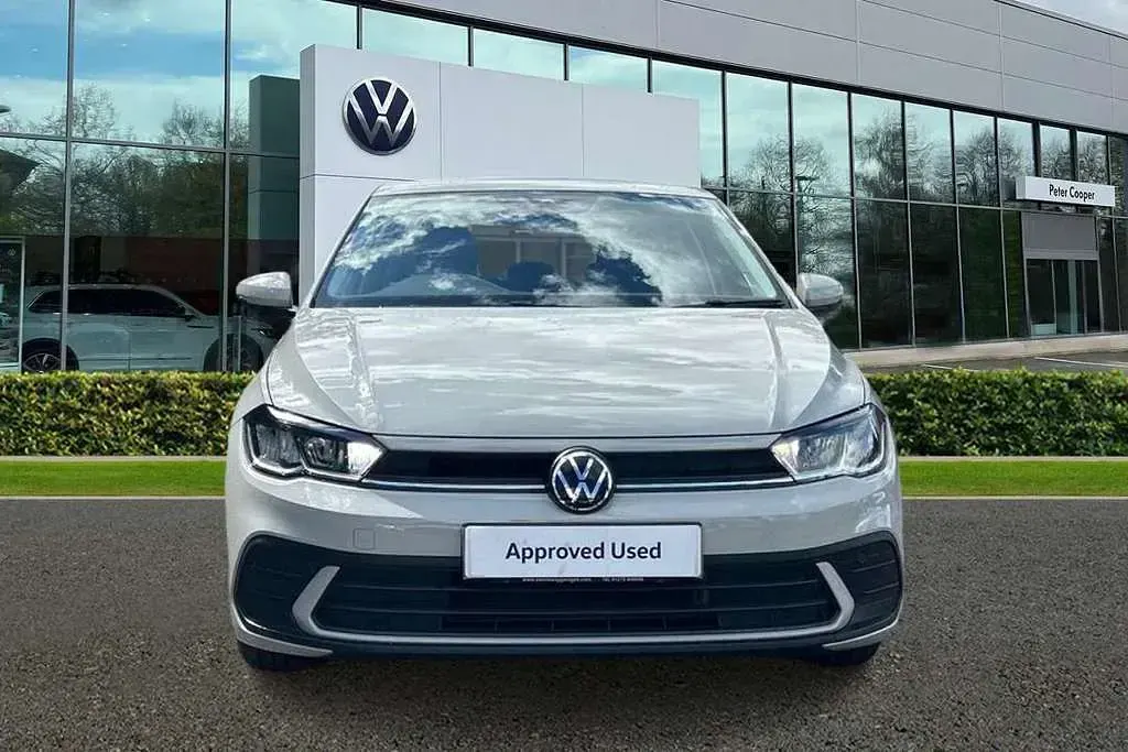 Used VW Polo Life 95 HP (69 kW) 2023 Grey Hatchback