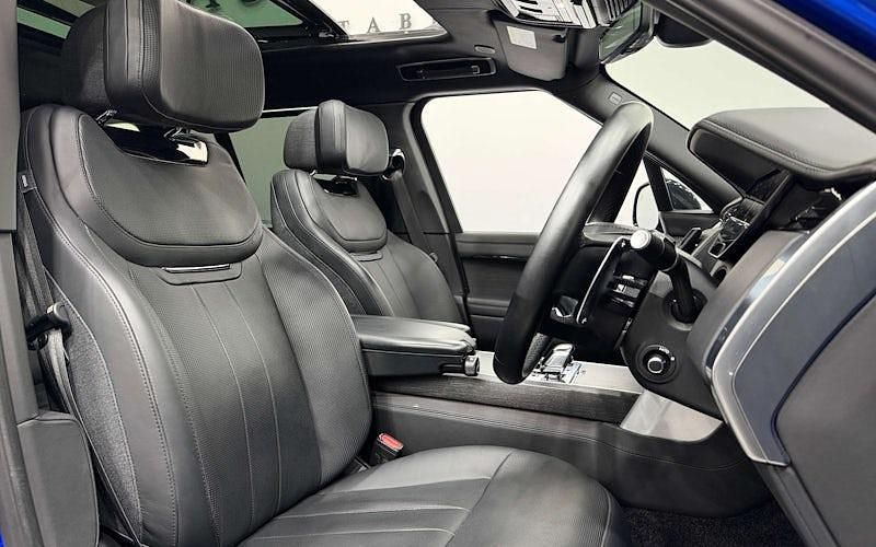 Used Land Rover Range Rover 510 HP (375 kW) 2023 Blue SUV