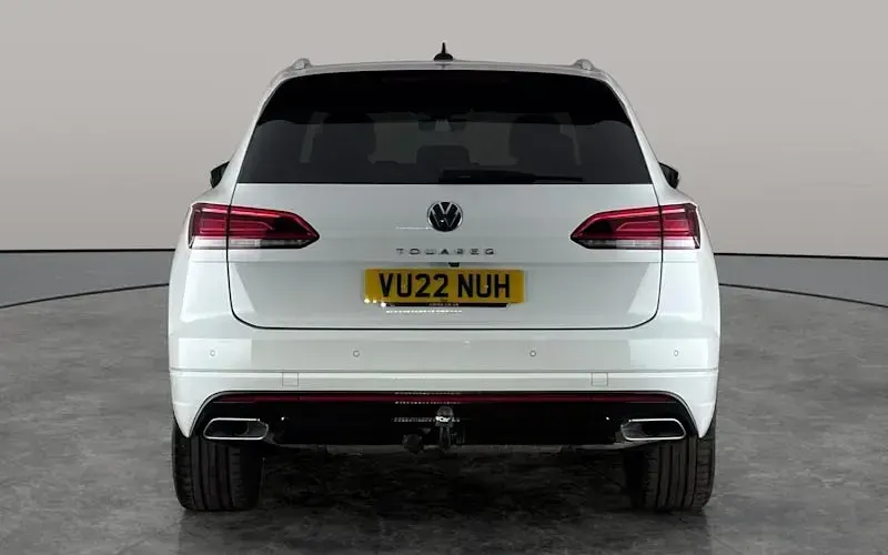 Used VW Touareg R-line 231 HP (169 kW) 2022 White SUV