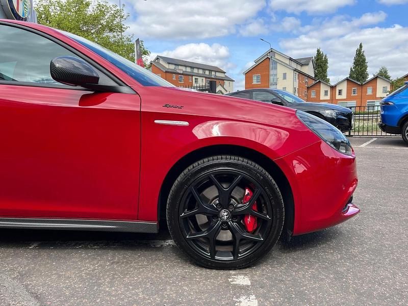 Red Used 2020 Alfa Romeo Giulietta Sprint Hatchback | £13,995 (Fair price) - Image 1/4