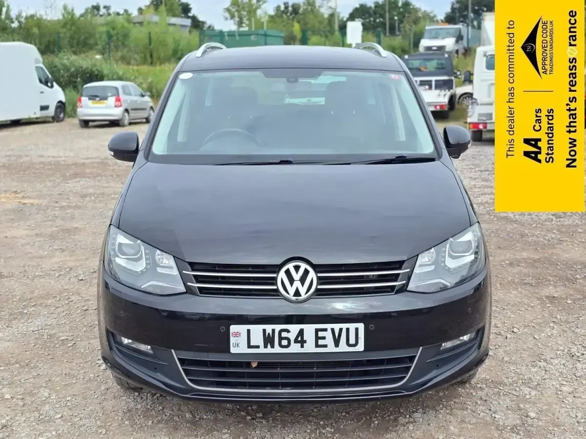 Begagnad VW Sharan SE 2014 Svart Minibuss