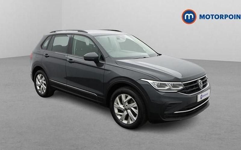 Used VW Tiguan Life 245 HP (180 kW) 2022 Grey SUV