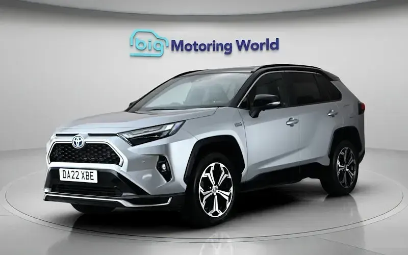 Used Toyota RAV4 306 HP (225 kW) 2022 SUV